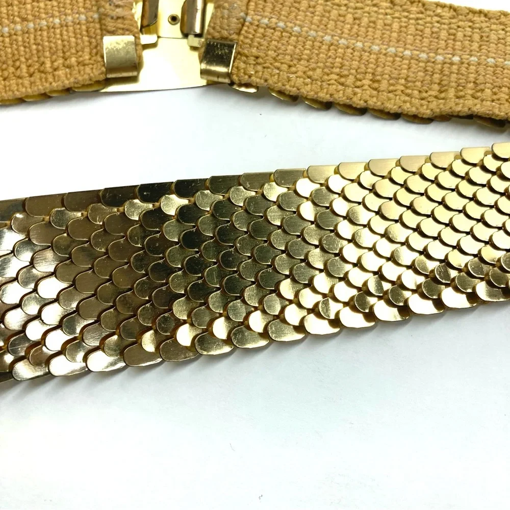 Vintage 80s Gold Metallic Fish Scale Belt Stretch Disco Glam Flower Buckle Large